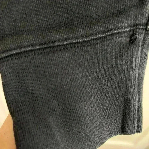 Wilfred Free Cropped Black Sweatshirt Size Small - Picture 4 of 7